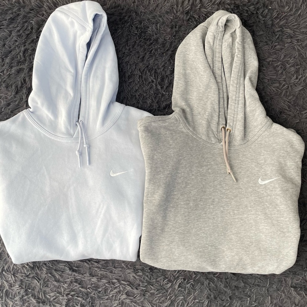 Men Size Large Nike Solo Swoosh Pullover Hoodie Sweatshirt Bundle